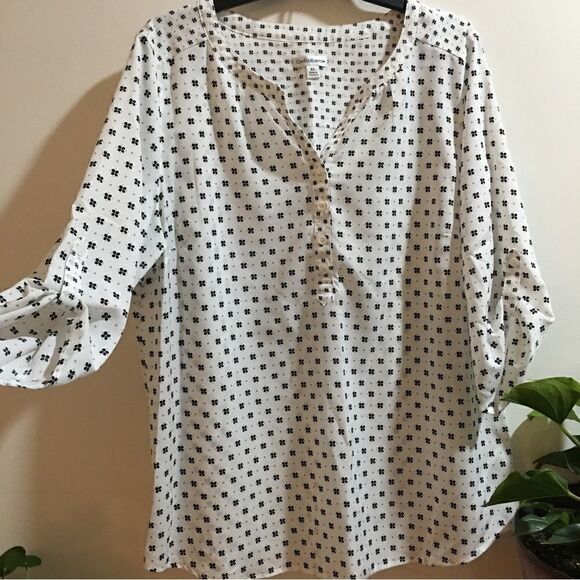 Croft & Barrow Silky like Top - Picture 8 of 8